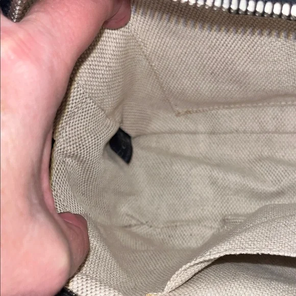 Gucci Black Soho Studded Disco Logo Leather Crossbody Bag - Picture 9 of 16